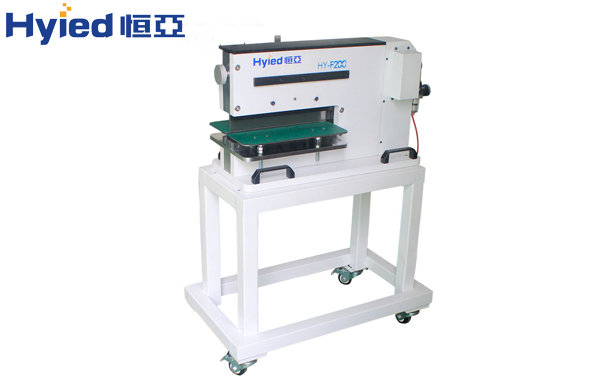 揚(yáng)州pcb分板機(jī)用切割效率展現(xiàn)實(shí)力！